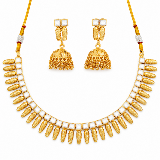 Antique Design High Gold Polish Short Necklace Set for Women